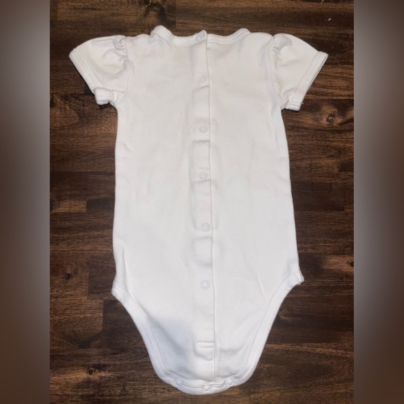 6-9M Unisex Baby White Button up Body Suit // 100% Combed Cotton - Picture 5 of 8